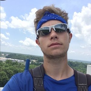 Meet your Posher, Andrew